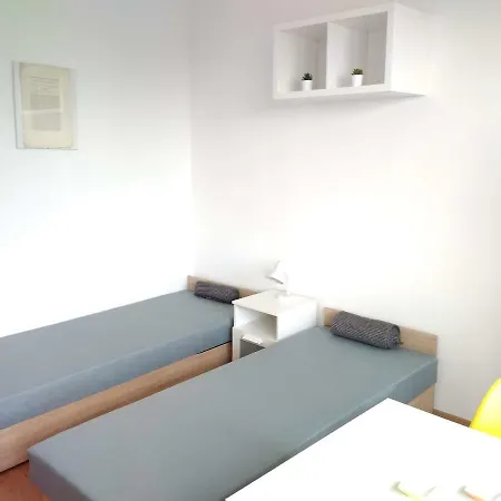Apartment Studio Helenka - Jordana 75 *